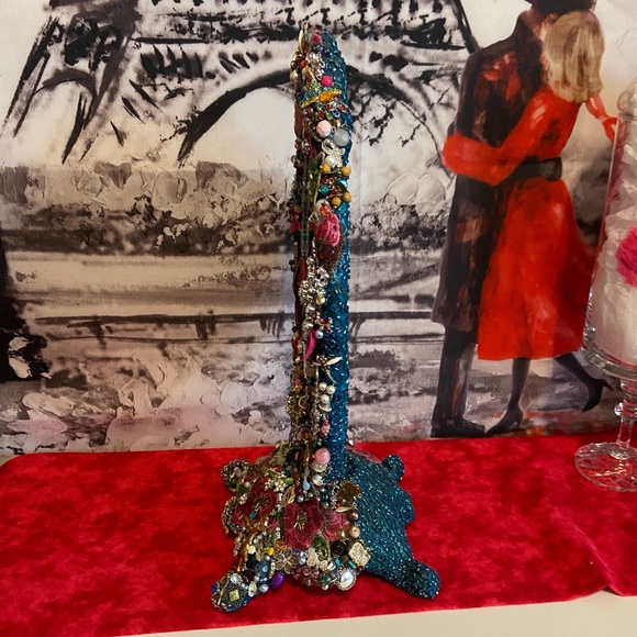 ONE OF A KIND!! Vintage Estate Large Embellished Standing Mirror - Picture 9 of 14